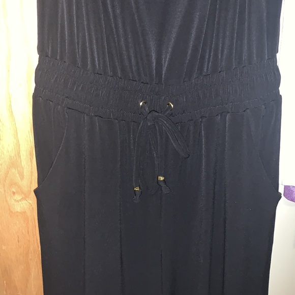 Guess jumpsuit - Picture 3 of 3
